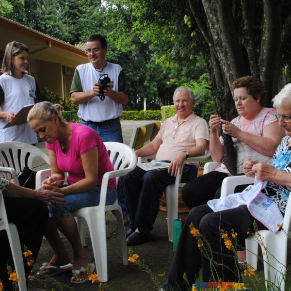 Quermesse celebra 20 anos de Vovolândia