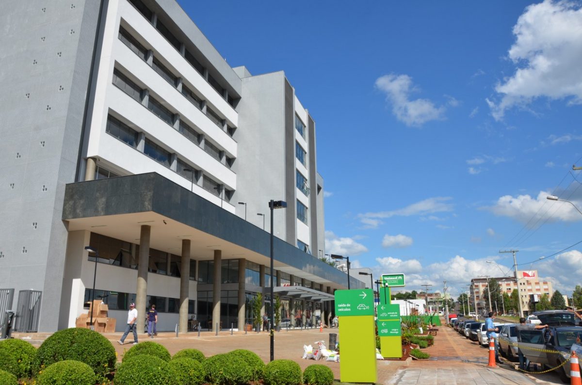 Sede da Unimed muda panorama do bairro