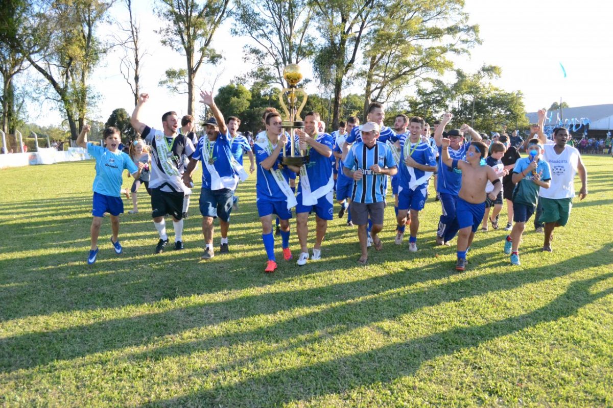 Campeões têm a maioria dos destaques