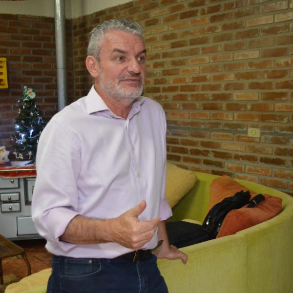 Vilson Jacques anuncia saída do PMDB