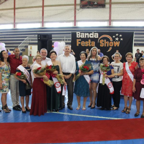 Evento escolhe corte da terceira idade