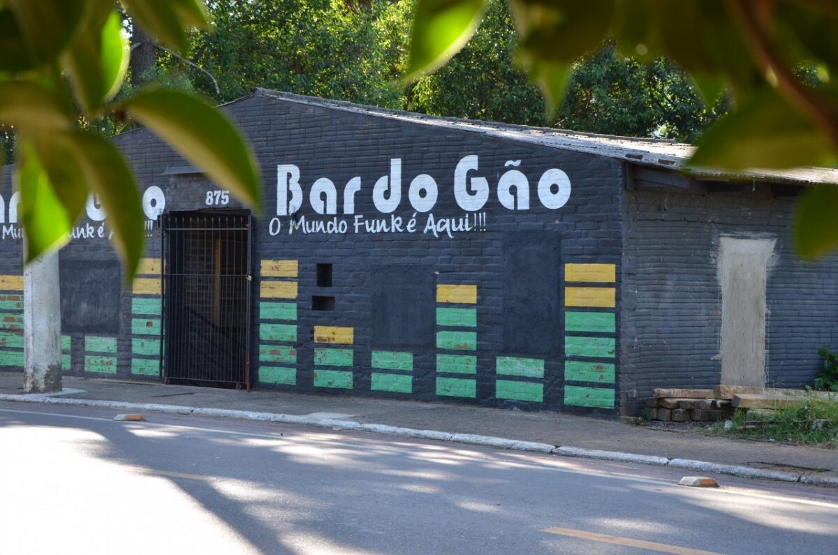 “Um deles frequentava o bar”, diz Gão, alvejado com três tiros