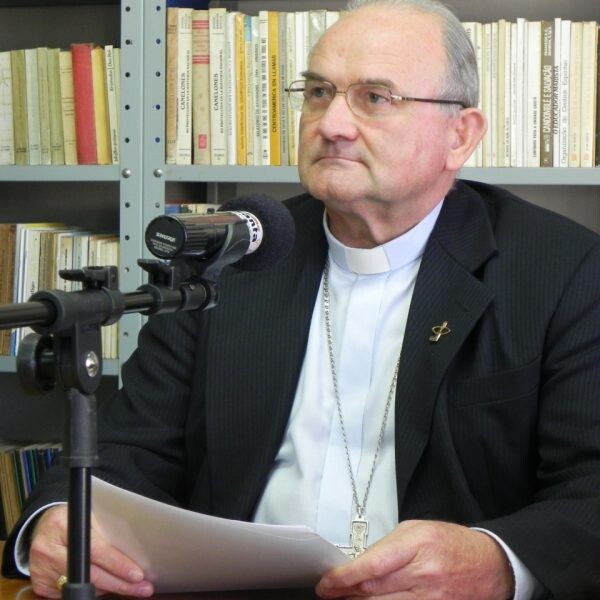 Bispo deixa diocese e volta para Sinop