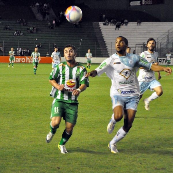 Lajeadense define tabela da  primeira fase