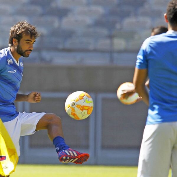 Cruzeiro dificulta saída do meia Gabriel Xavier
