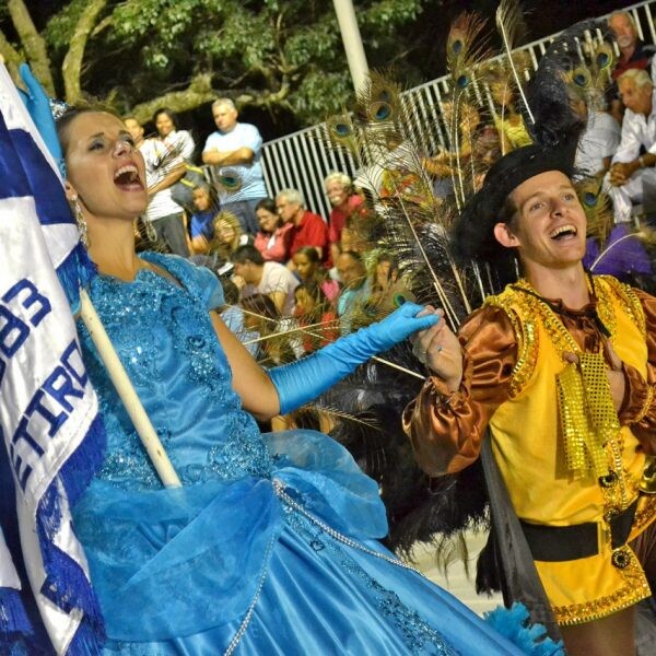 Carnaval desperta reflexão na sociedade