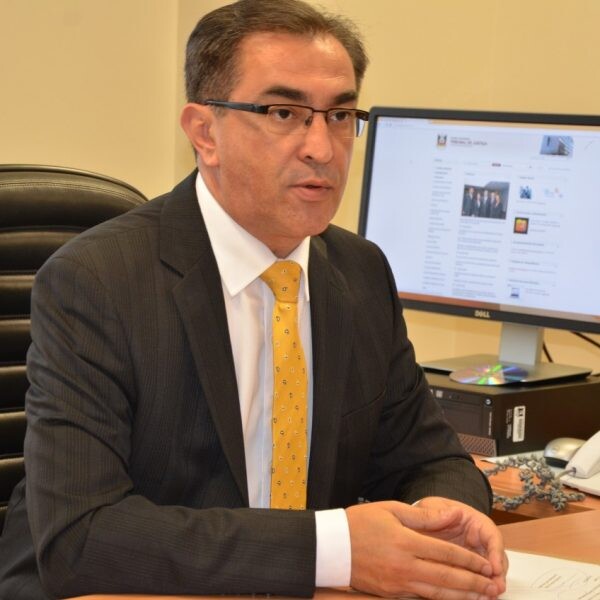 Juiz impõe investigação sobre denúncias