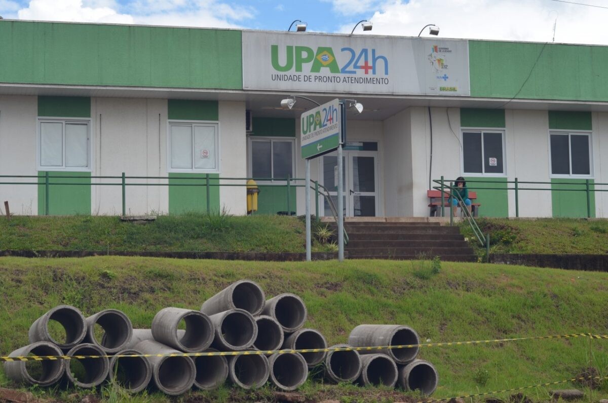 Executivo substitui rede de esgoto da UPA