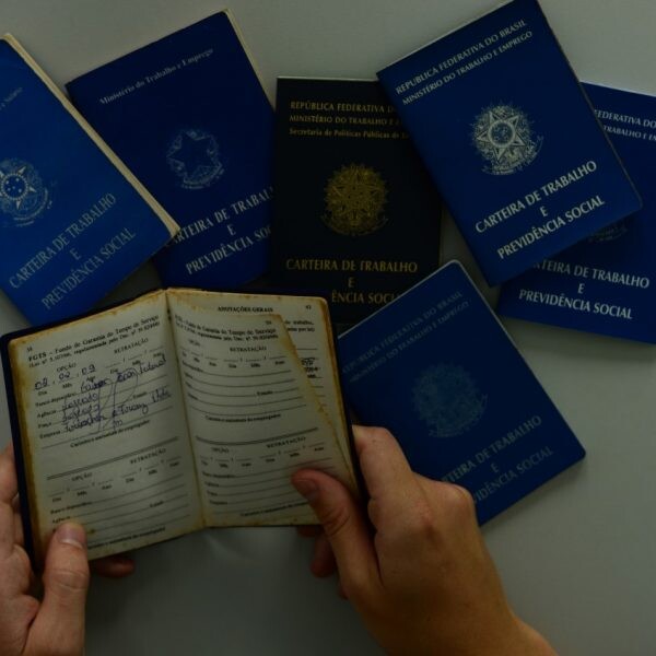 Confira as vagas de emprego disponíveis na região