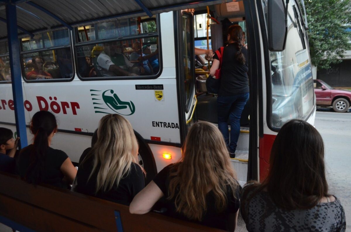 Preço da passagem duplica em dez anos