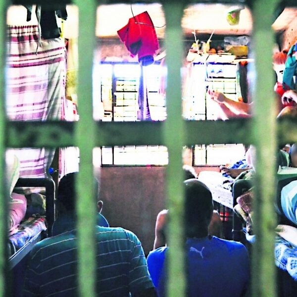 Baixo número de agentes motiva pedido de interdição do presídio