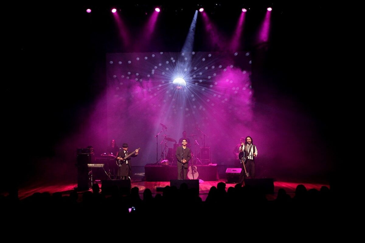 Tributo a Bee Gees homenageia as mães