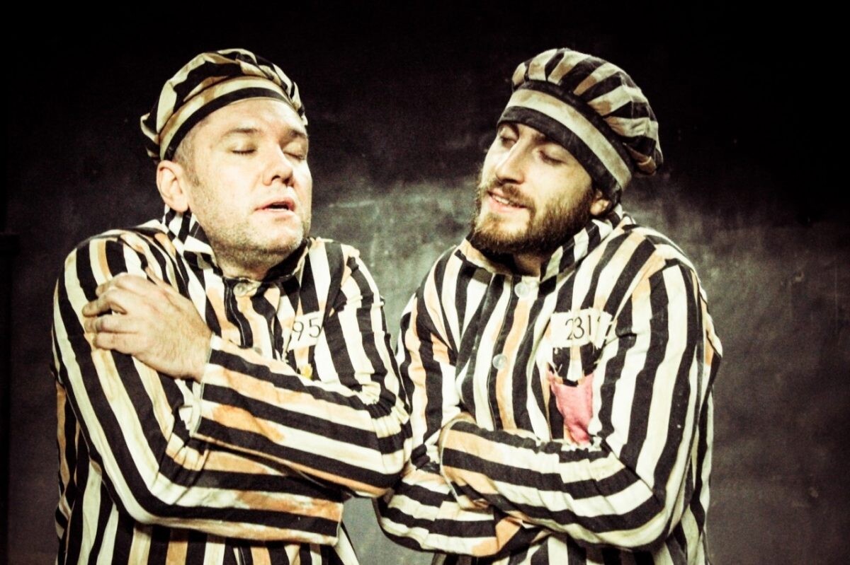 Peça teatral revela contraste histórico
