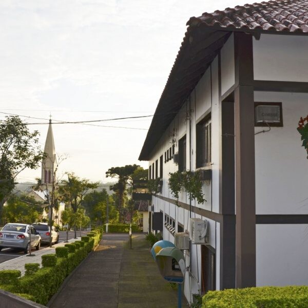 Colinas fecha prefeitura por dois dias para desinfecção