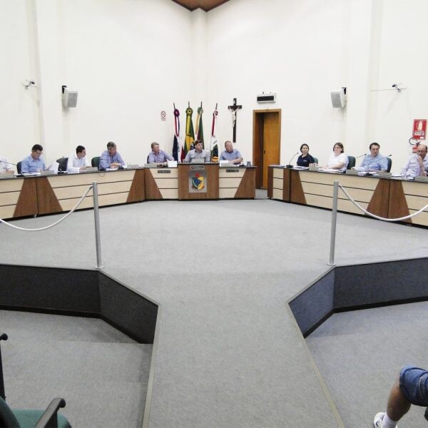 Câmara aprova orçamento de R$ 107,1 mi