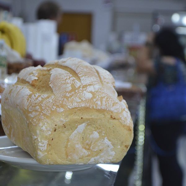 Produtor ganha 30 vezes menos  por alimento vendido no mercado