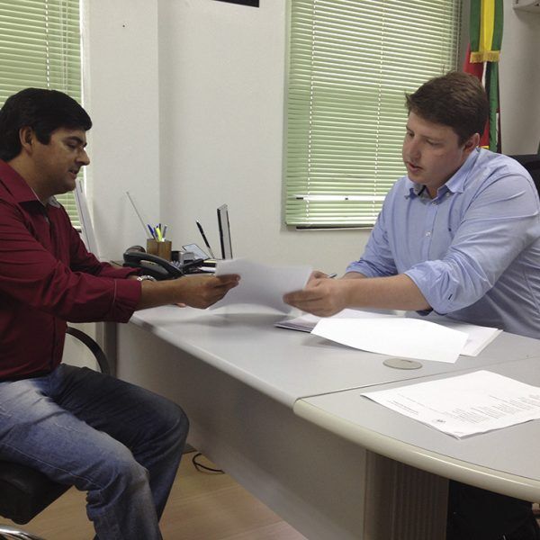 Prefeito de Teutônia suspende pagamentos