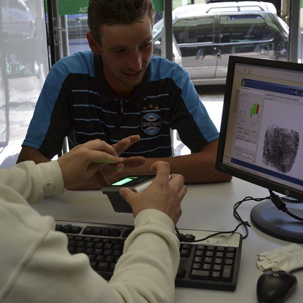 TRE convoca eleitores para biometria