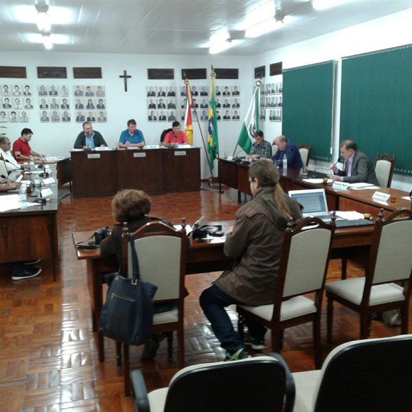Vereadores liberam R$ 35 mil para gincana