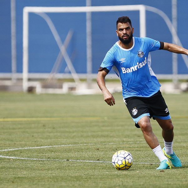 Maicon e Edilson voltam neste domingo