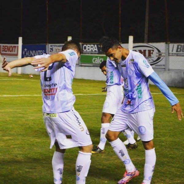 Coluna Ezequiel Neitzke
