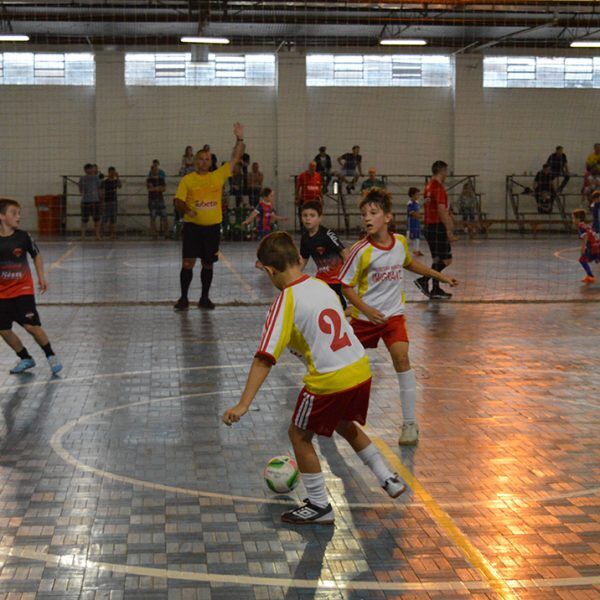 Competição terá 32 jogos neste sábado