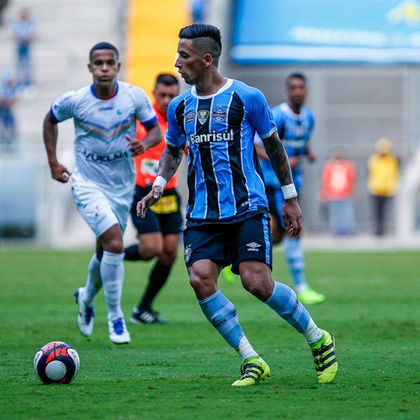 Barrios e Léo Moura estão machucados