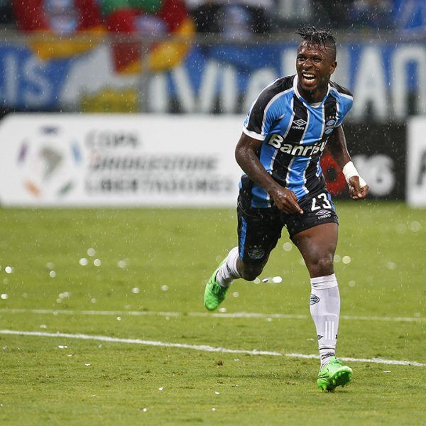Reservas enfrentam o Palmeiras neste sábado, em São Paulo