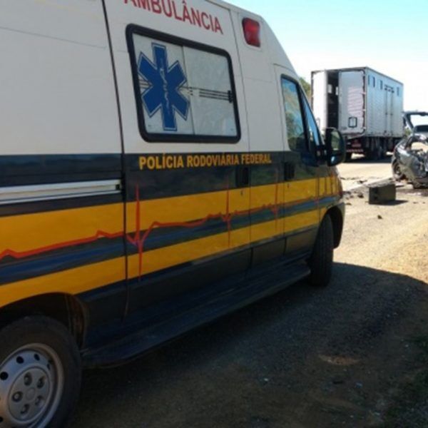 Jovem morre em acidente na BR-290