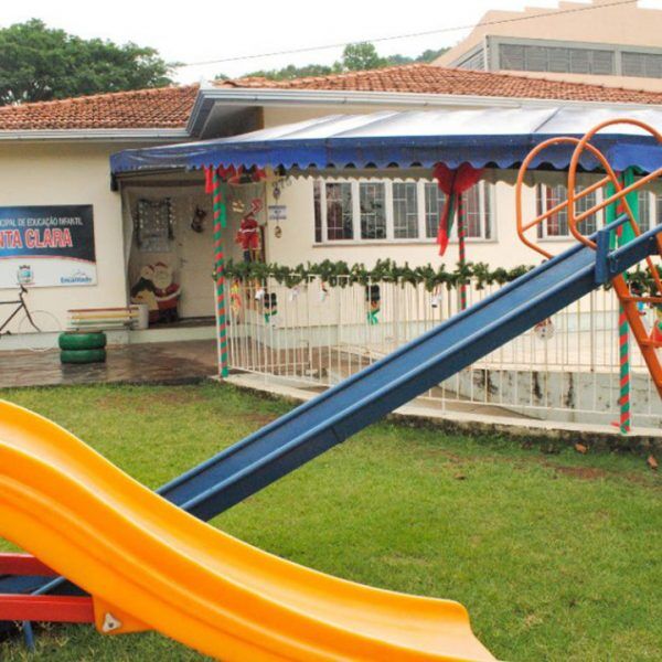 Ladrões invadem creche