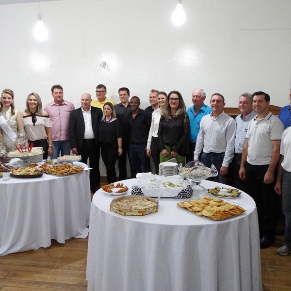Pré-lançamento da Exporoca e  Fecarpa reúne empresários locais