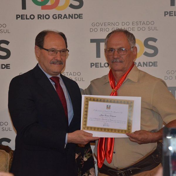 Empresário do Vale ajuda a fundar CTGs pelo mundo