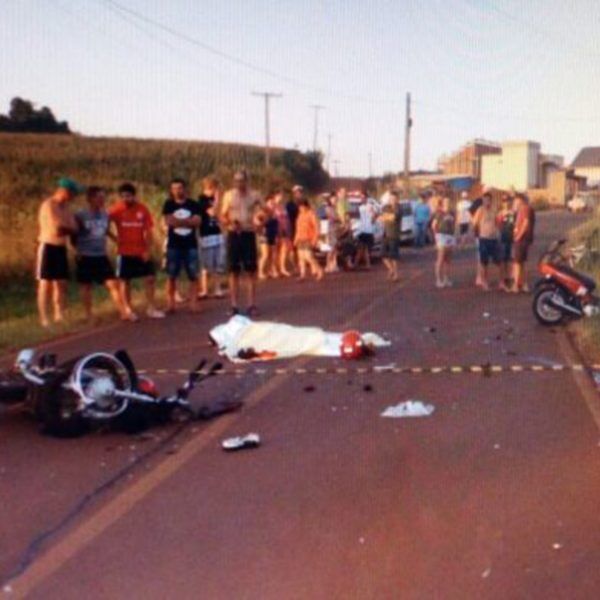 Acidente mata dois motociclistas