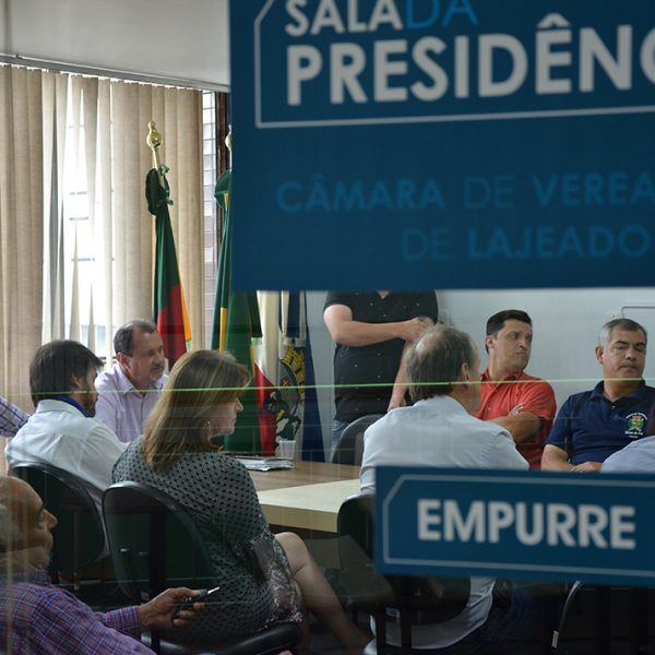 MP interpela vereadores sobre compra de sede