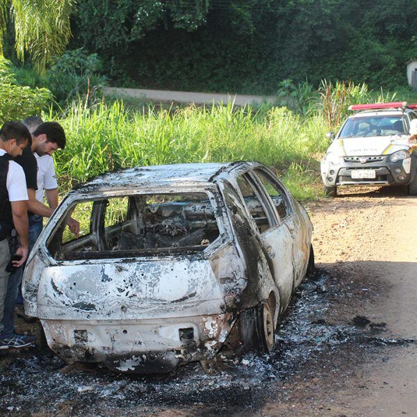 Polícia aguarda laudo para identificar corpo