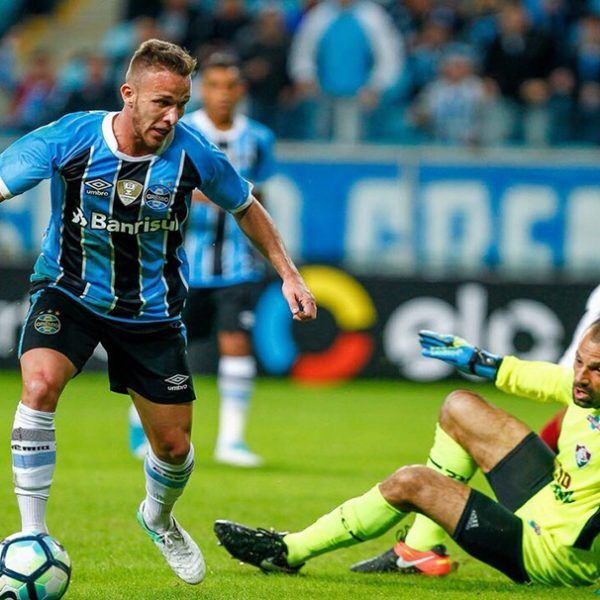 Time lucra R$ 165 milhões com a venda de atletas