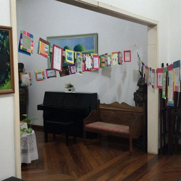 Já está estendido no Vale o Poesia no Varal