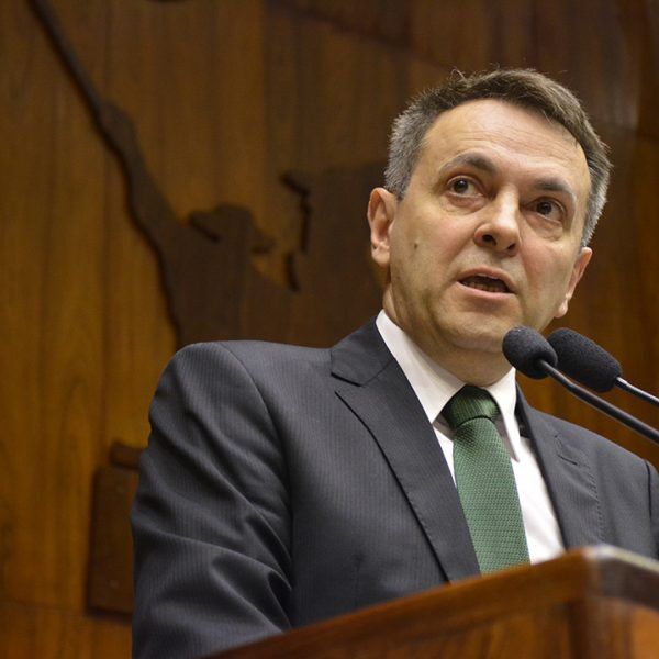 Deputado cassado acusa Bacci de irregularidades
