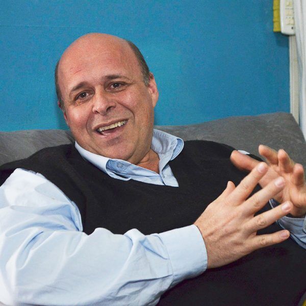 Visita de pré-candidato ao Piratini irrita prefeito
