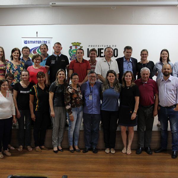 Programa facilita a compra da produção local