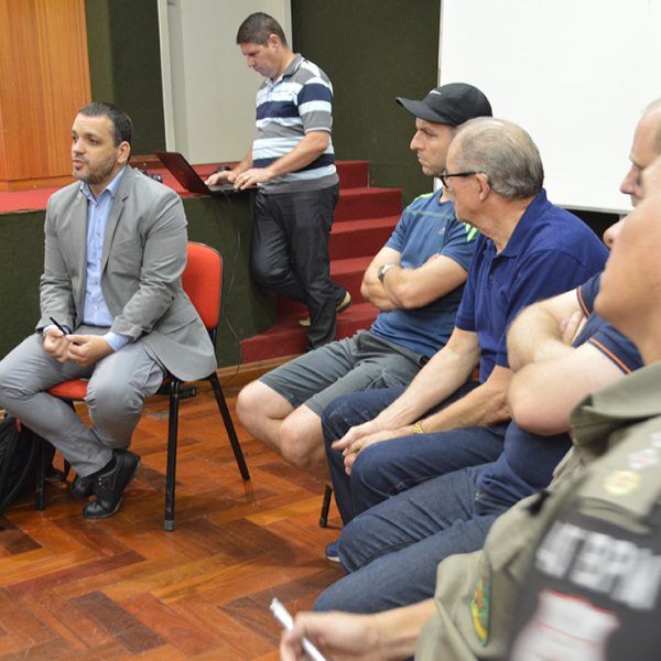 Reunião traça formas de combate à criminalidade