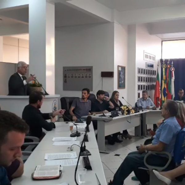Câmara arquiva investigação contra o prefeito Brönstrup