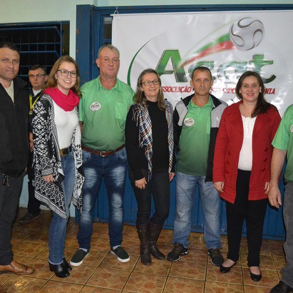 Coluna Ezequiel Neitzke