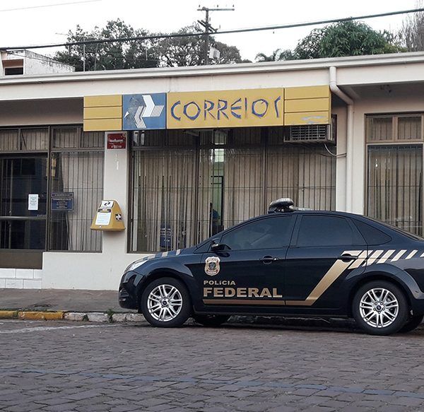 Ladrões assaltam agência dos Correios pela terceira vez no ano