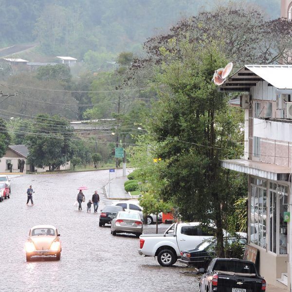 De 38 cidades, 24 não têm dinheiro para se manter