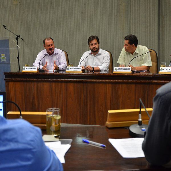 Câmara aprova orçamento de 2019 e aumento de 4,5% no IPTU
