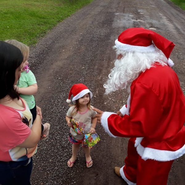 Solidariedade e doces para comemorar o Natal