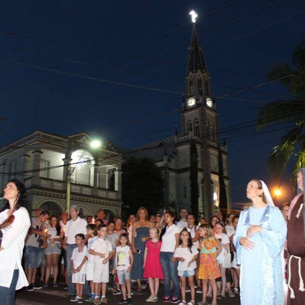 Tradição de Natal pelas ruas de Arroio do Meio