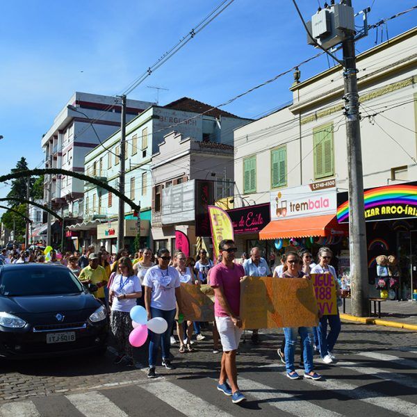 Caminhada valoriza a vida e reforça o valor da empatia