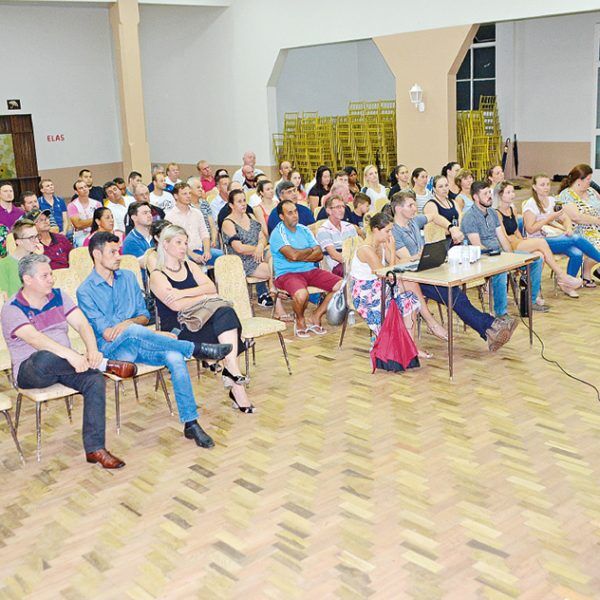 Governo presta contas no bairro Canabarro